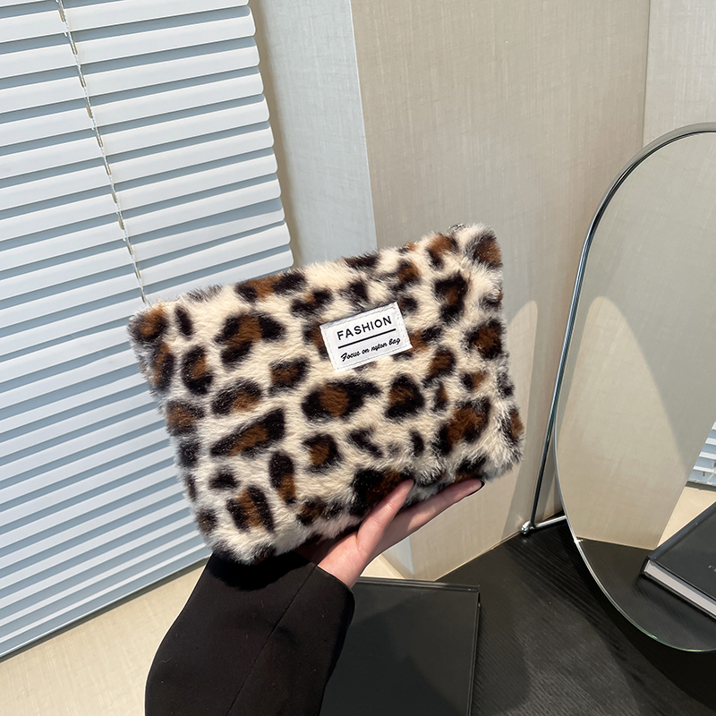 Travel Accessories Toiletry Bag - 레오파드 프린트 플러시 메이크업 백 대용량